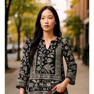 Bila Tunic Top Womens Medium Black White Floral Boho Peasant Blouse 3/4 Sleeve